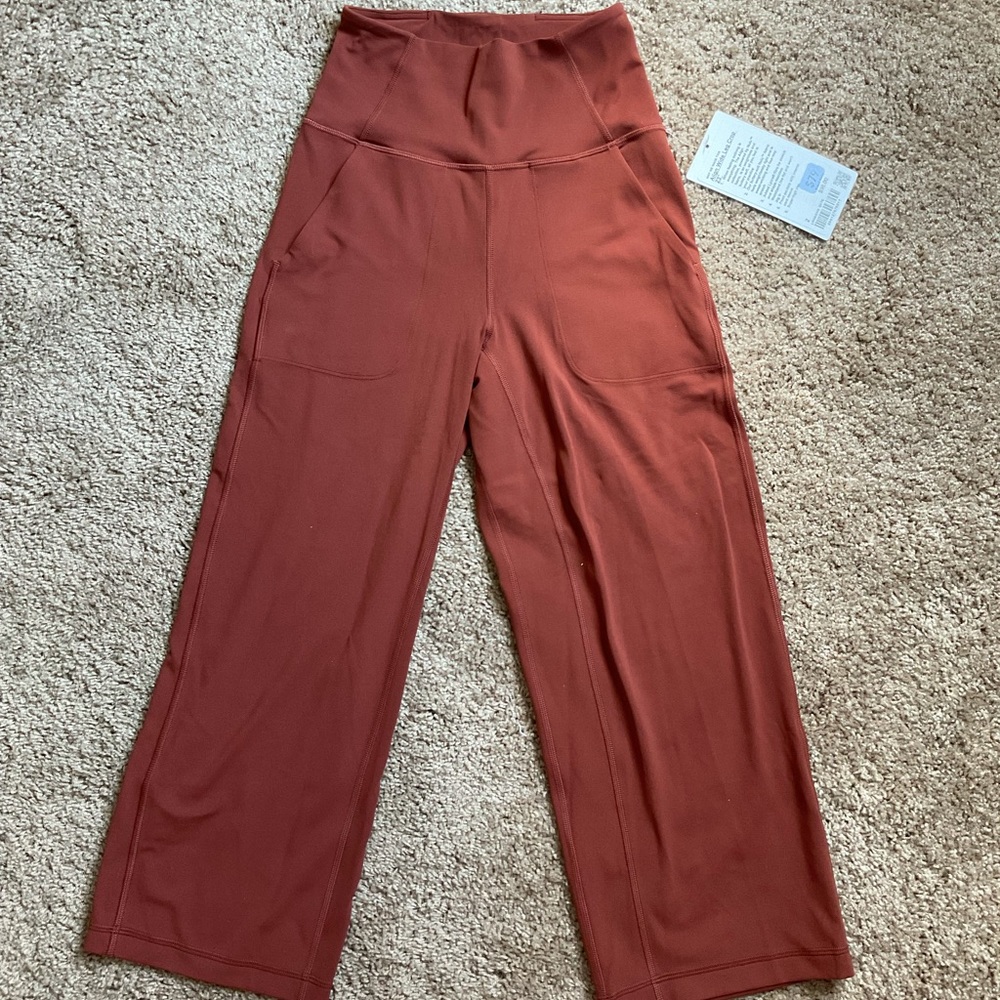 Align Wide Leg Crop 23”